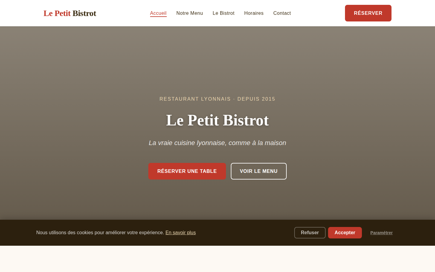 Capture d'écran du site Le Petit Bistrot, restaurant lyonnais fictif